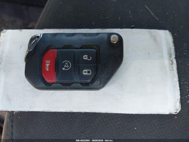 Продажа на аукционе авто 2018 Jeep Wrangler Unlimited Sport S 4x4, vin: 1C4HJXDG0JW137762, номер лота: 45332891