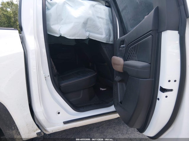45332895 :رقم المزاد ، 1GTP6FEK6P1152007 vin ، 2023 Gmc Canyon 4wd  Short Box Denali مزاد بيع