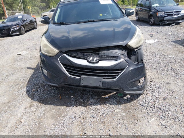 2015 Hyundai Tucson Limited მანქანა იყიდება აუქციონზე, vin: KM8JUCAG0FU030117, აუქციონის ნომერი: 45332901