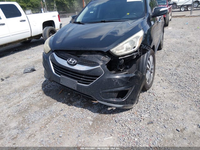 2015 Hyundai Tucson Limited მანქანა იყიდება აუქციონზე, vin: KM8JUCAG0FU030117, აუქციონის ნომერი: 45332901