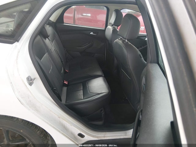 Продажа на аукционе авто 2016 Ford Focus Se, vin: 1FADP3F25GL222233, номер лота: 45332971