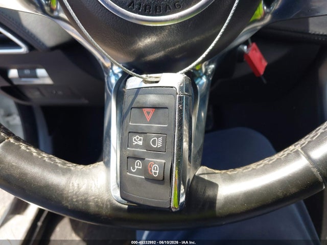 45332992 :رقم المزاد ، SAJAE4FX4LCP64312 vin ، 2020 Jaguar Xe S Rwd Automatic مزاد بيع