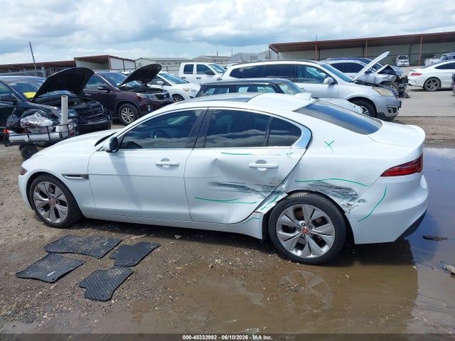 45332992 :رقم المزاد ، SAJAE4FX4LCP64312 vin ، 2020 Jaguar Xe S Rwd Automatic مزاد بيع
