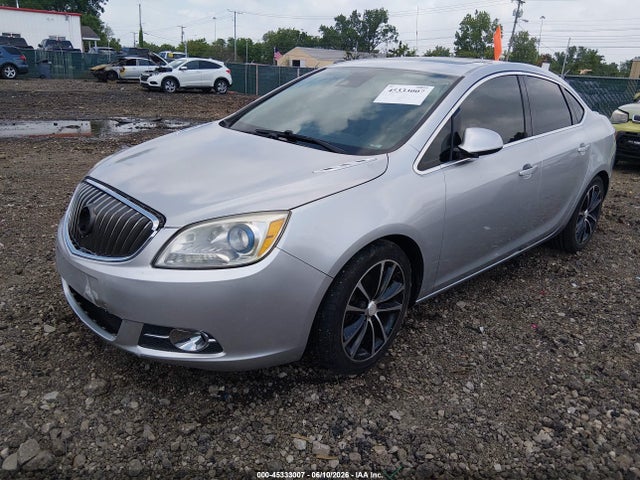 45333007 :رقم المزاد ، 1G4PR5SK5H4107884 vin ، 2017 Buick Verano Sport Touring مزاد بيع