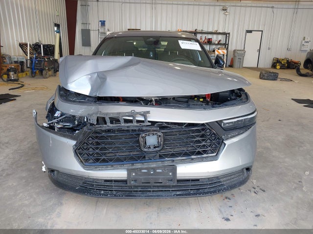 1HGCY2F53PA050899 Honda Accord Hybrid Sport