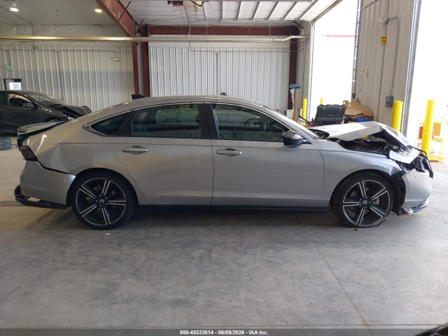 1HGCY2F53PA050899 Honda Accord Hybrid Sport
