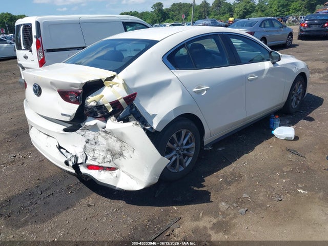 Aukcja sprzedaży 2021 Mazda Mazda3 2.5 S, vin: JM1BPAALXM1318260, numer aukcji: 45333046