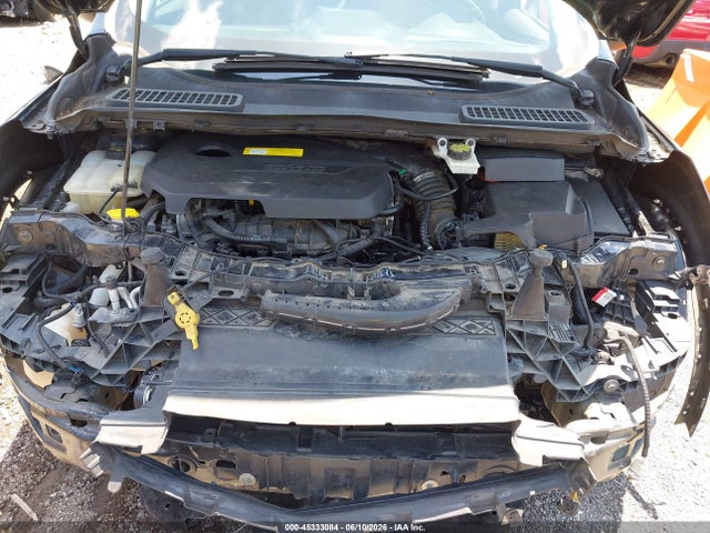 45333084 :رقم المزاد ، 1FMCU0GX7GUA65026 vin ، 2016 Ford Escape Se مزاد بيع