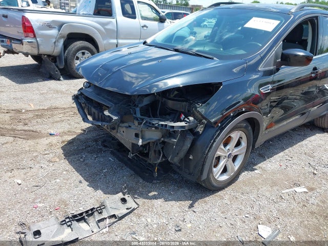 45333084 :رقم المزاد ، 1FMCU0GX7GUA65026 vin ، 2016 Ford Escape Se مزاد بيع