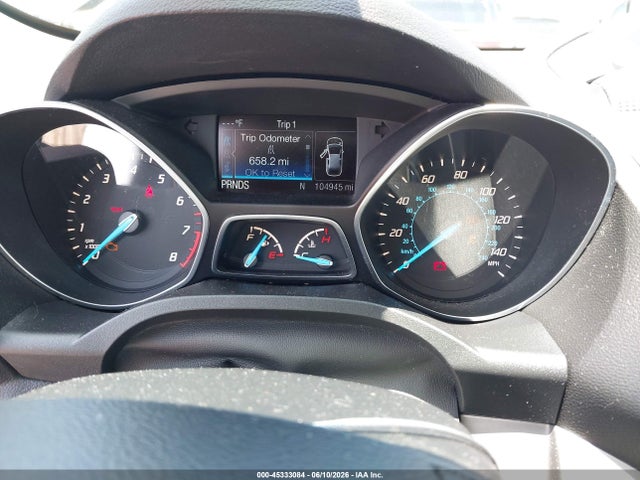 45333084 :رقم المزاد ، 1FMCU0GX7GUA65026 vin ، 2016 Ford Escape Se مزاد بيع