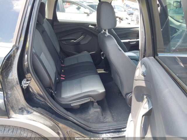 45333084 :رقم المزاد ، 1FMCU0GX7GUA65026 vin ، 2016 Ford Escape Se مزاد بيع