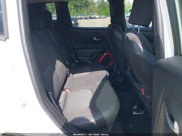 Продаж на аукціоні авто 2015 Jeep Renegade Trailhawk, vin: ZACCJBCT0FPB54998, номер лоту: 45333117