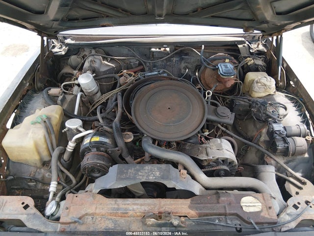 45333153 :رقم المزاد ، 1G4AZ57YXBE437492 vin ، 1981 Buick Riviera مزاد بيع