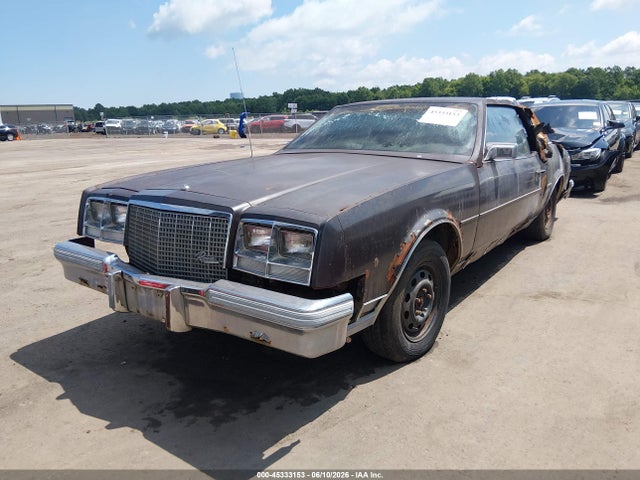 45333153 :رقم المزاد ، 1G4AZ57YXBE437492 vin ، 1981 Buick Riviera مزاد بيع