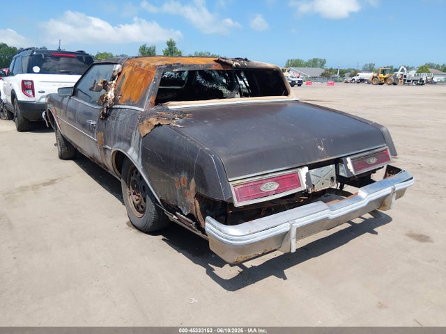 45333153 :رقم المزاد ، 1G4AZ57YXBE437492 vin ، 1981 Buick Riviera مزاد بيع