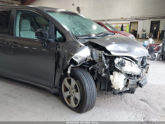 Продаж на аукціоні авто 2011 Toyota Sienna Le V6, vin: 5TDKK3DC5BS154762, номер лоту: 45333269