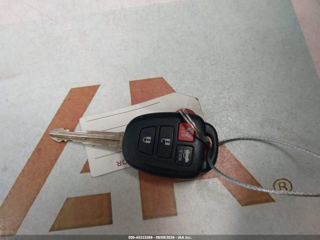 2015 Toyota Corolla Le მანქანა იყიდება აუქციონზე, vin: 2T1BURHE6FC276067, აუქციონის ნომერი: 45333369