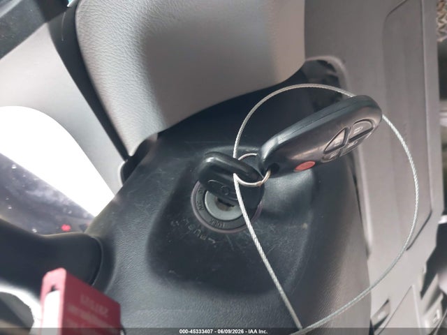 45333407 :رقم المزاد ، 5TDKZ3DC8HS771707 vin ، 2017 Toyota Sienna Le 8 Passenger مزاد بيع