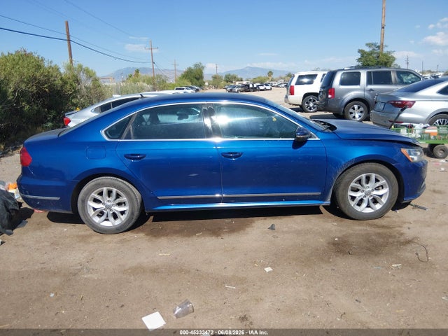 1VWAT7A30GC068348 Volkswagen Passat 1.8t S