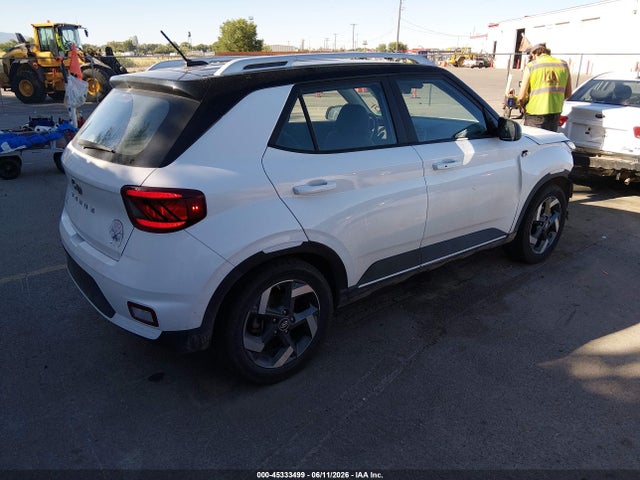 2023 Hyundai Venue Limited მანქანა იყიდება აუქციონზე, vin: KMHRC8A31PU245703, აუქციონის ნომერი: 45333499