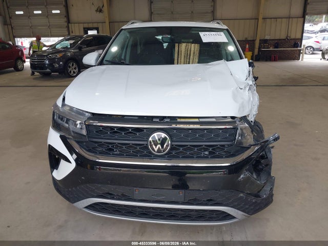 2022 Volkswagen Taos 1.5t Se მანქანა იყიდება აუქციონზე, vin: 3VVLX7B28NM096689, აუქციონის ნომერი: 45333596
