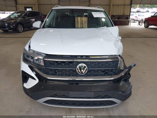 2022 Volkswagen Taos 1.5t Se მანქანა იყიდება აუქციონზე, vin: 3VVLX7B28NM096689, აუქციონის ნომერი: 45333596