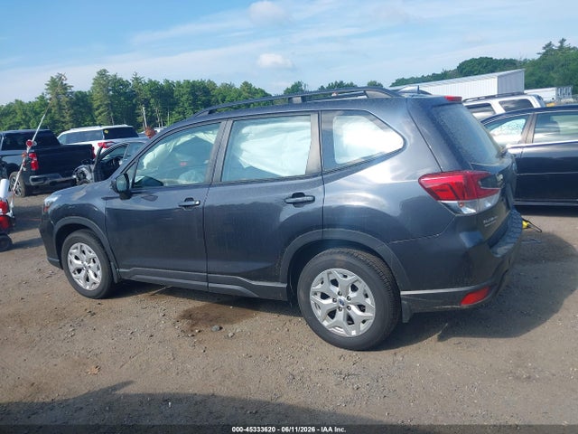 Subaru Forester 2019 JF2SKACCXKH542999 Image 15