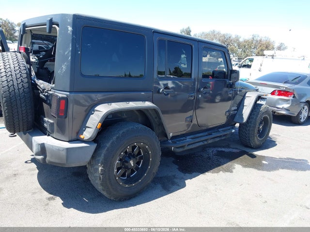 1C4BJWDG3JL829516 Jeep Wrangler Jk Unlimited Sport S 4x4