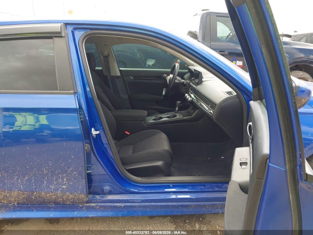 Продажа на аукционе авто 2022 Honda Civic Ex, vin: 2HGFE1F72NH322651, номер лота: 45333792