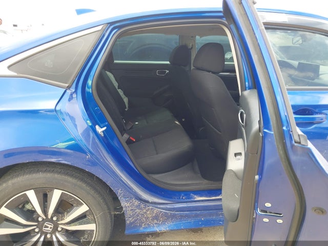 Продажа на аукционе авто 2022 Honda Civic Ex, vin: 2HGFE1F72NH322651, номер лота: 45333792