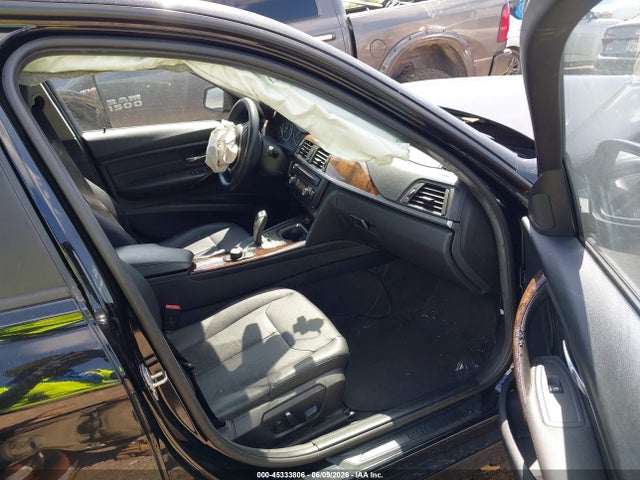2014 Bmw 328i მანქანა იყიდება აუქციონზე, vin: WBA3C1C58EK110577, აუქციონის ნომერი: 45333806