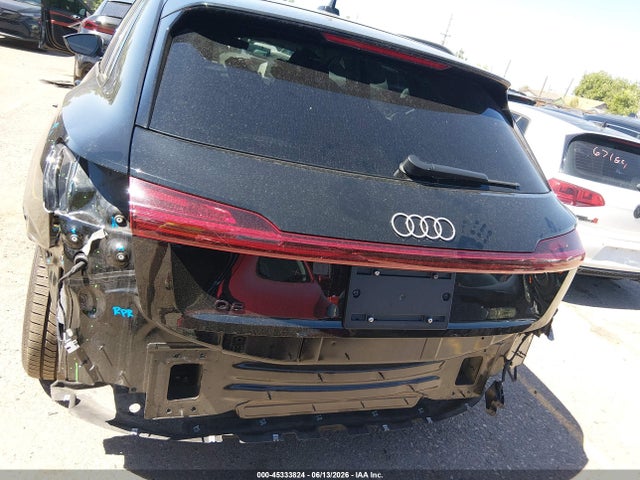 Audi Q8 E-tron Premium Plus Quattro 2024 WA15AAGE0RB058342 Image 17