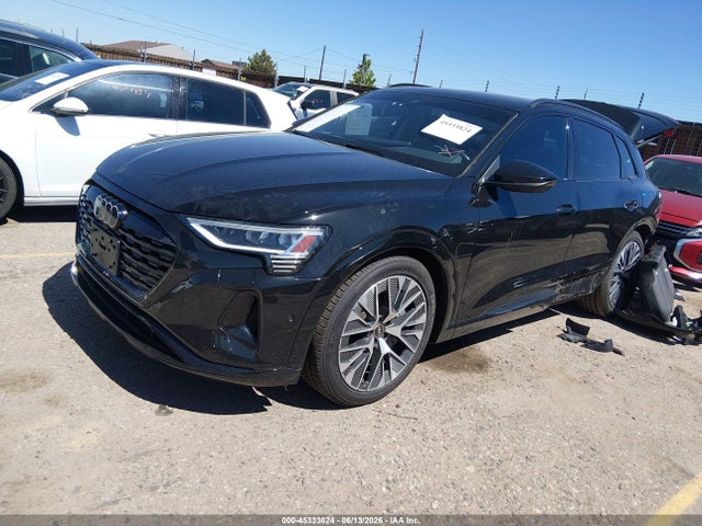 Audi Q8 E-tron Premium Plus Quattro 2024 WA15AAGE0RB058342 Image 2