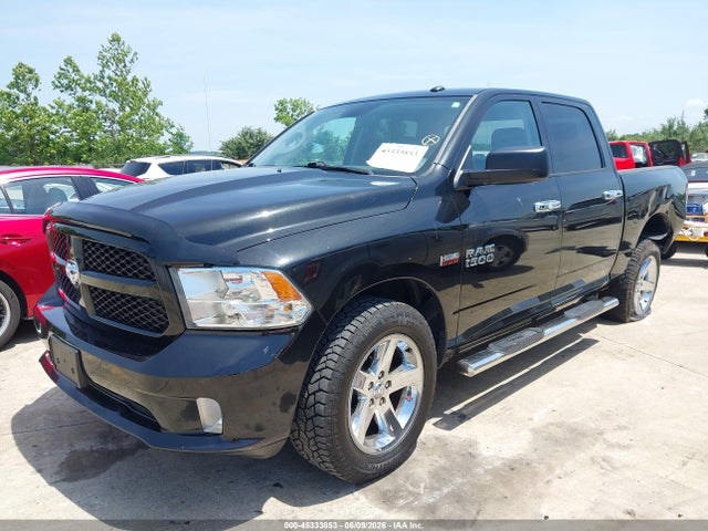 Продажа на аукционе авто 2017 Ram 1500 Express  4x4 5'7 Box, vin: 3C6RR7KT5HG607975, номер лота: 45333853