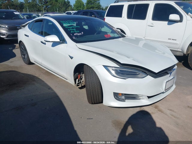 Tesla MODEL S 2019 5YJSA1E25KF330565 головне зображення