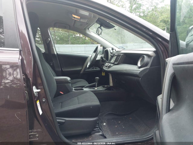 Auction sale of the 2017 Toyota Rav4 Le, vin: 2T3BFREV4HW605453, lot number: 45333904