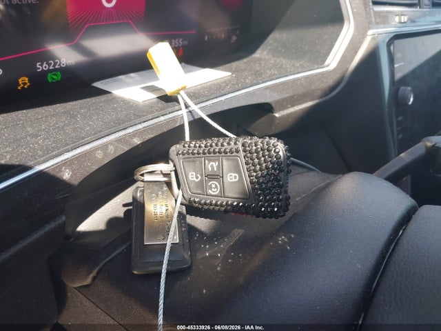 Aukcja sprzedaży 2022 Volkswagen Tiguan 2.0t Se R-line Black, vin: 3VVCB7AX7NM097294, numer aukcji: 45333926