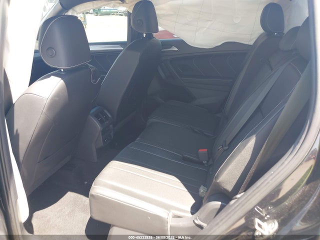 2022 Volkswagen Tiguan 2.0t Se R-line Black მანქანა იყიდება აუქციონზე, vin: 3VVCB7AX7NM097294, აუქციონის ნომერი: 45333926