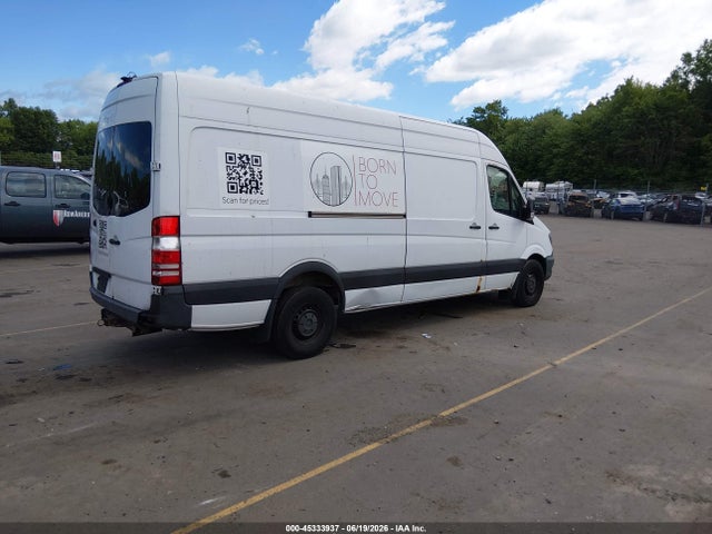 2017 Mercedes-benz Sprinter 2500 High Roof V6 მანქანა იყიდება აუქციონზე, vin: WD3PE8CD7HP529651, აუქციონის ნომერი: 45333937