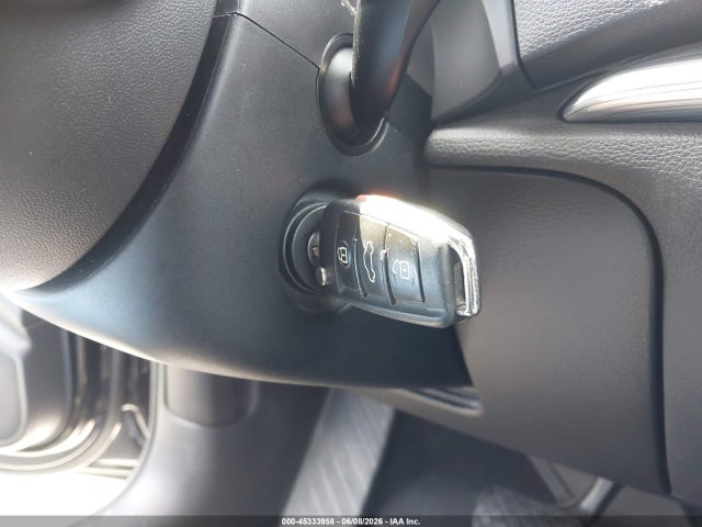 45333958 :رقم المزاد ، WAUBFGFF6F1116878 vin ، 2015 Audi A3 2.0t Premium مزاد بيع