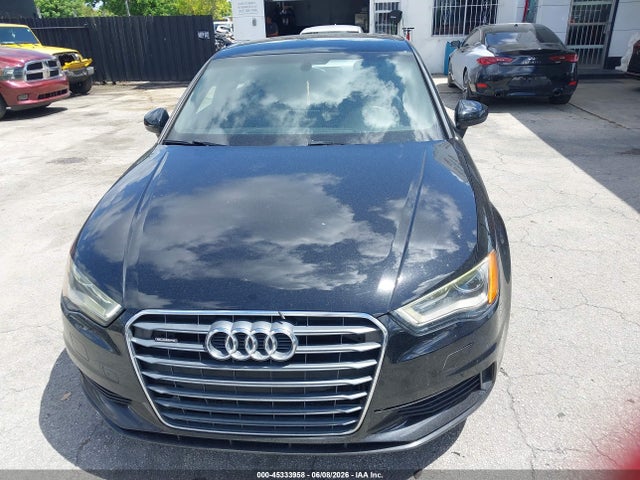 45333958 :رقم المزاد ، WAUBFGFF6F1116878 vin ، 2015 Audi A3 2.0t Premium مزاد بيع
