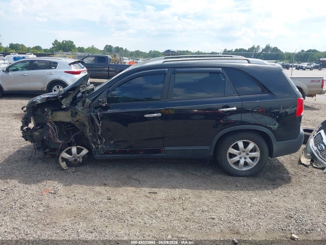 45333965 :رقم المزاد ، 5XYKT4A19BG138874 vin ، 2011 Kia Sorento Lx مزاد بيع