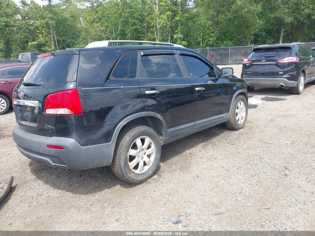 45333965 :رقم المزاد ، 5XYKT4A19BG138874 vin ، 2011 Kia Sorento Lx مزاد بيع