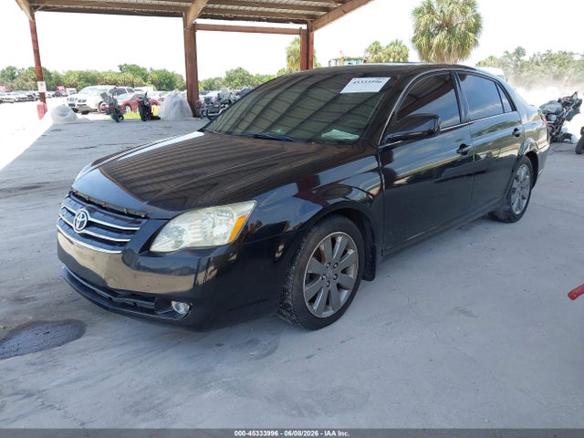 45333996 :رقم المزاد ، 4T1BK36B55U033679 vin ، 2005 Toyota Avalon Touring مزاد بيع