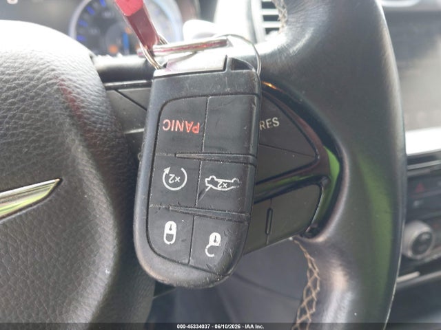 Продаж на аукціоні авто 2015 Chrysler 300 300s, vin: 2C3CCAGG9FH927195, номер лоту: 45334037
