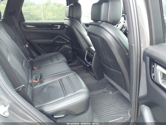 45334039 :رقم المزاد ، WP1AA2AY7LDA03829 vin ، 2020 Porsche Cayenne مزاد بيع