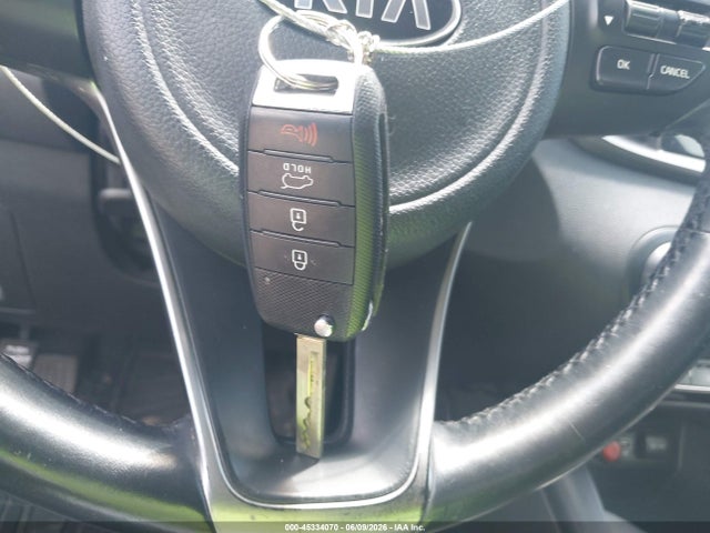 45334070 :رقم المزاد ، 5XYPG4A32GG056763 vin ، 2016 Kia Sorento 2.4l Lx مزاد بيع