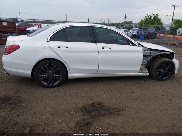 Продажа на аукционе авто 2018 Mercedes-benz C 300 4matic, vin: WDDWF4KB4JR413637, номер лота: 45334073