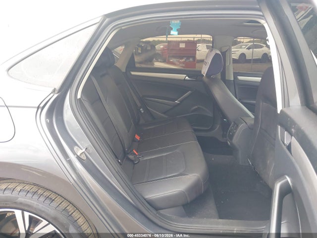 Aukcja sprzedaży 2021 Volkswagen Passat 2.0t Se, vin: 1VWSA7A37MC015636, numer aukcji: 45334076