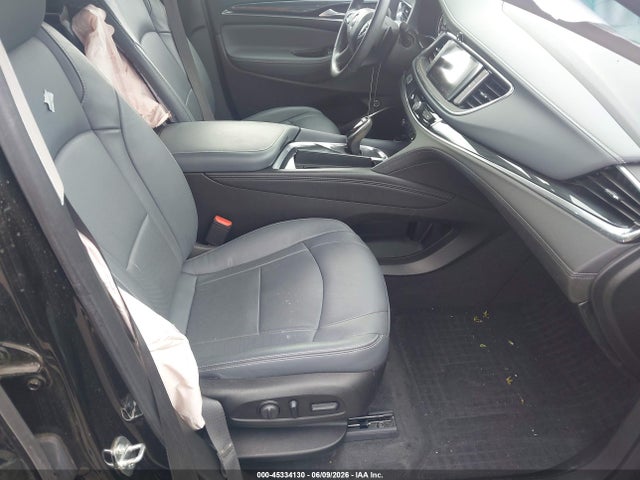 45334130 :رقم المزاد ، 5GAEVAKWXLJ196916 vin ، 2020 Buick Enclave Awd Essence مزاد بيع